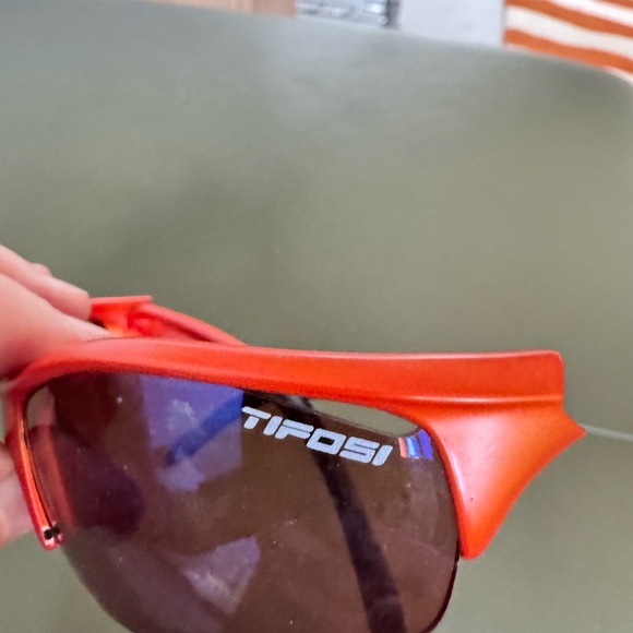 Tifosi Optics Orange Athletic Glasses Semi-Rimless Design - Picture 1 of 2